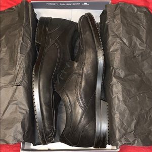 Used Rockport Black Dress shoes